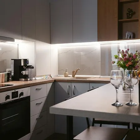 Summer Time Tomis Apartament