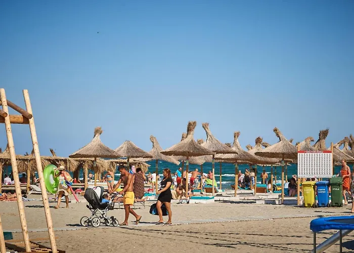 公寓 Summer Time Tomis *